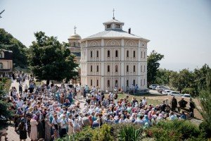 Участие в Престольных торжествах монастыря приняли казаки Бешаугорского хуторского общества